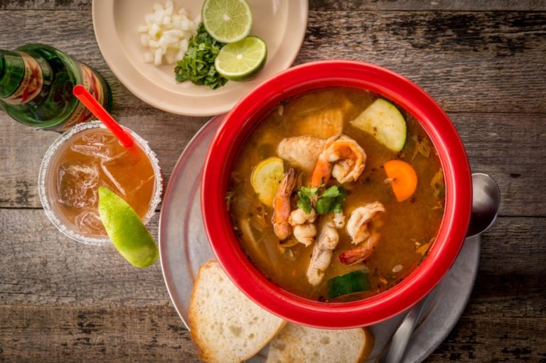 aw shucks oyster bar dallas 2 1 768x511