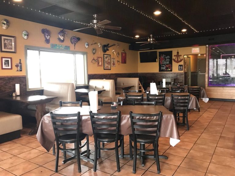 cajun corner pantego 2 4 768x576