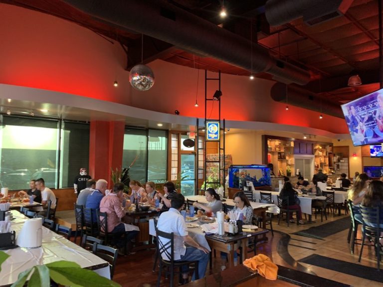 crawfish and noodles houston 1 768x576