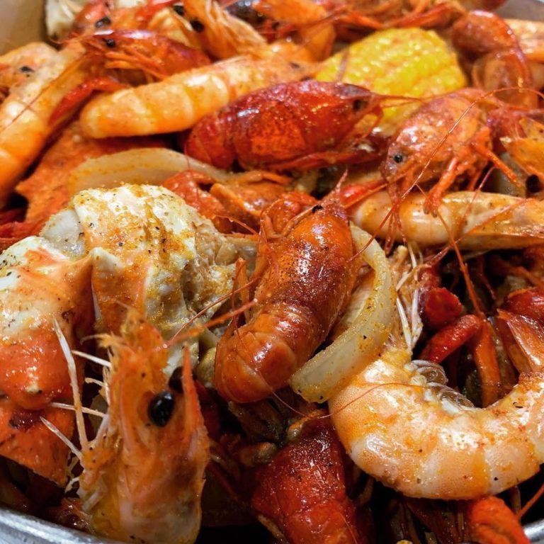 crawfish shack and oyster bar austin 2 768x768