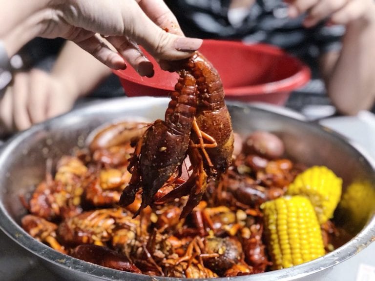 crawfish shack crosby 768x576