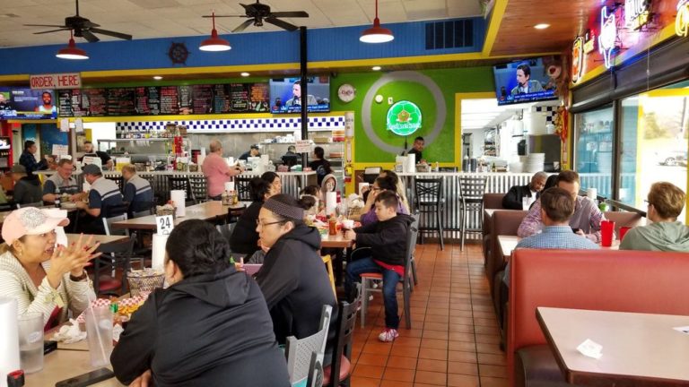 fish n tails oyster bar plano 2 1 768x432