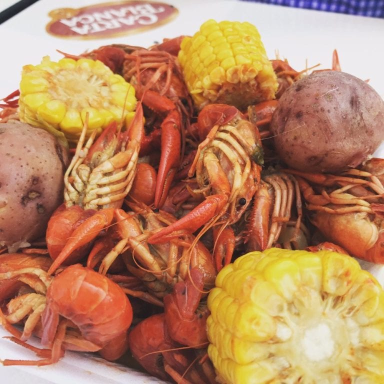 house of hoopz crawfish houston 768x768