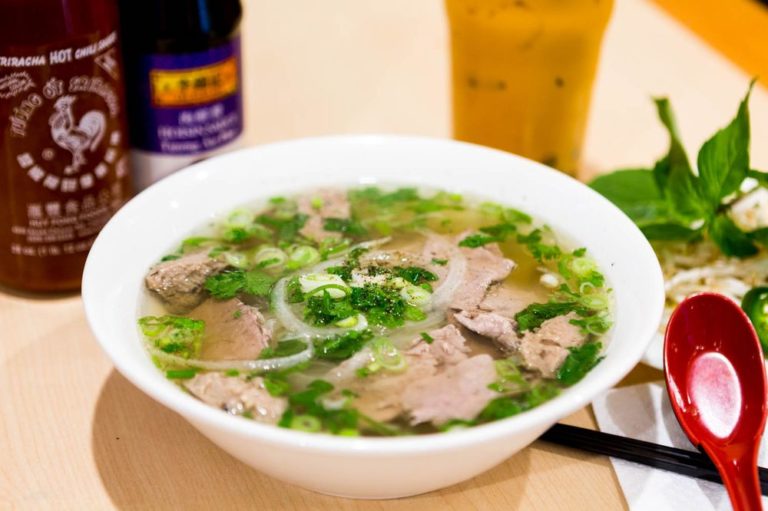 i love pho and crawfish rowlett 2 768x511