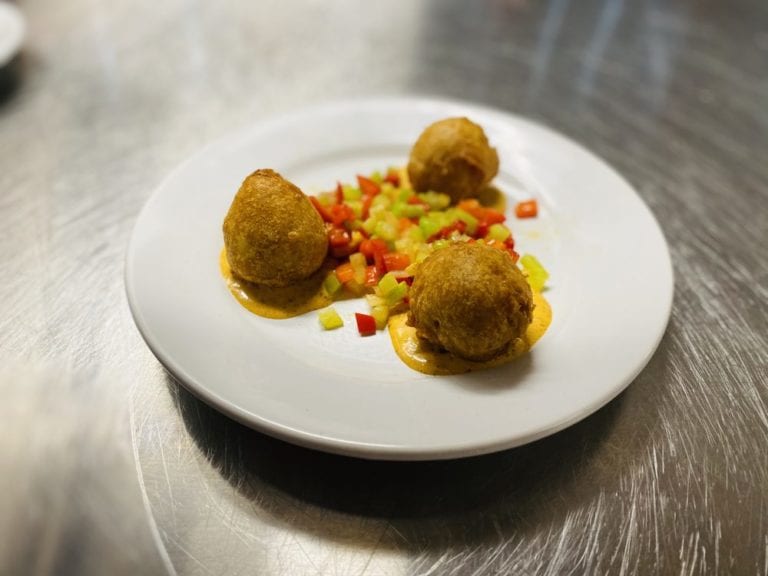 mud bugs a cajun joint buda 3 768x576