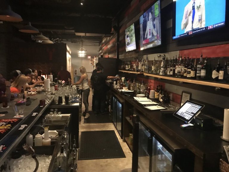 mudbugs cajun icehouse corpus christi 1 768x576