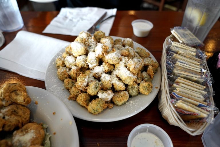 the black pearl oyster bar galveston 2 768x512