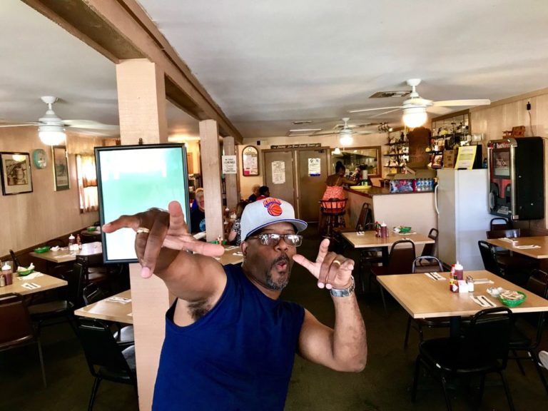 bouttes bayou restaurant lafitte 1 768x576