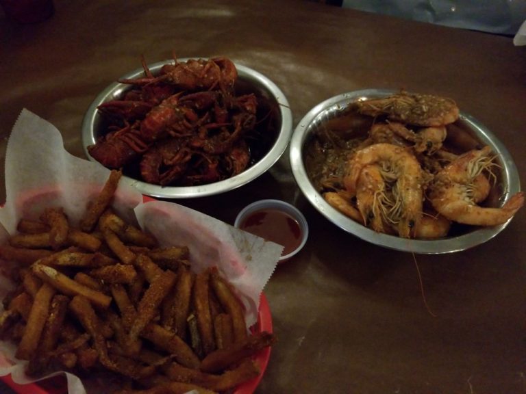 cajun crawfish stop covina 2 768x576