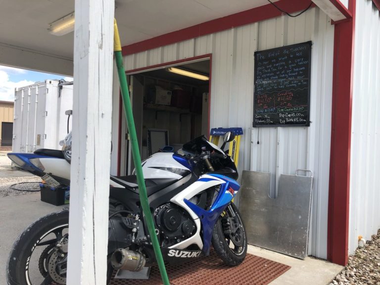 codys crawfish shop sulphur 768x576