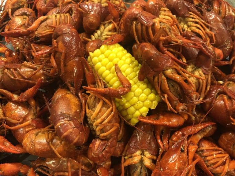 crawfish boil n go lake charles 768x576