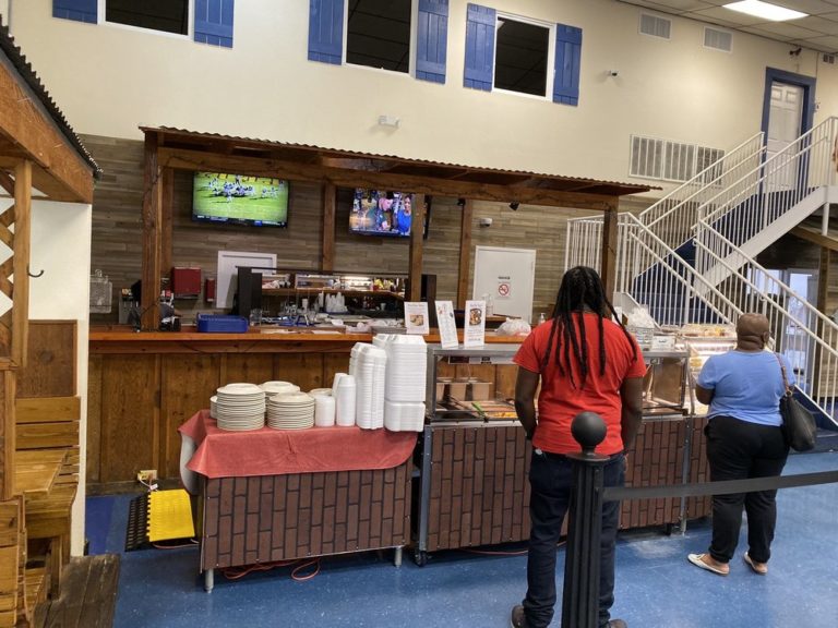 crawfish city louisiana baton rouge 3 1 768x576