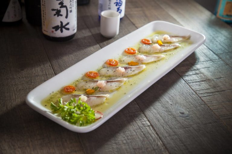 crazy rockn sushi glendale 2 2 768x511