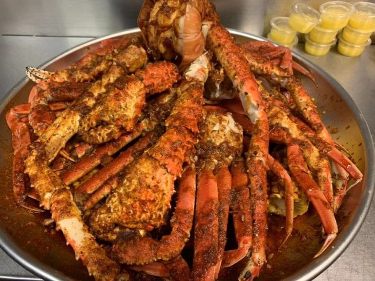 laughing crab shreveport 2 768x576