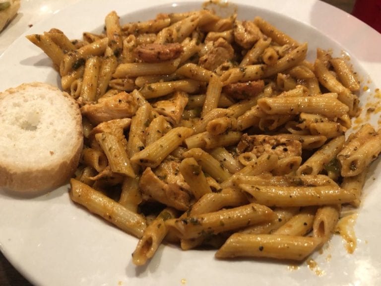 lil gs kajun restaurant belle chasse 5 768x576