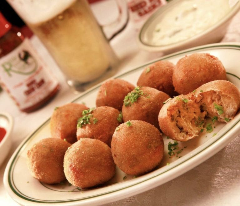 poorboys riverside inn broussard 768x660