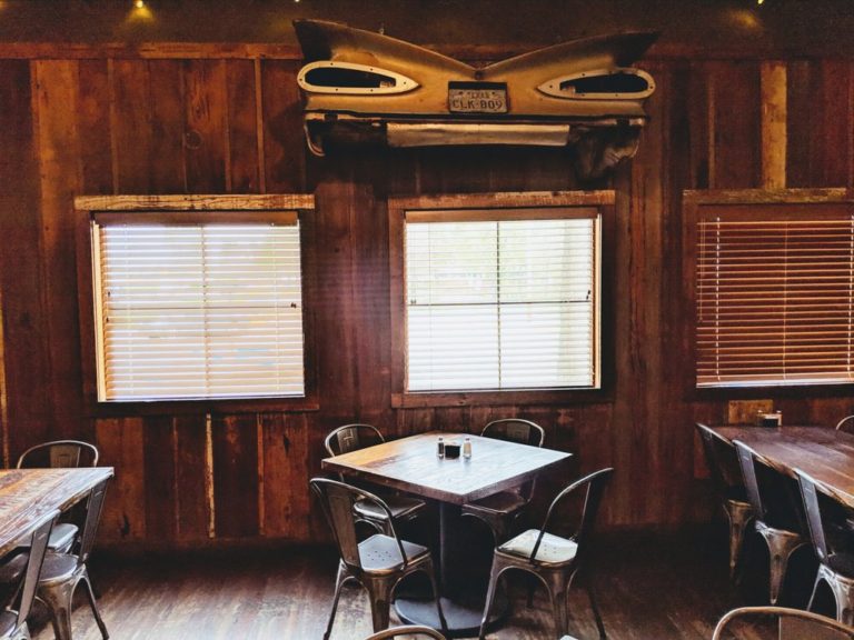 roux 61 seafood and grill baton rouge 2 1 768x576