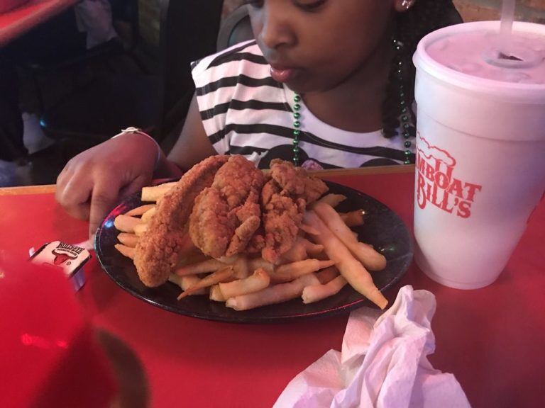 steamboat bills lake charles 5 2 768x576