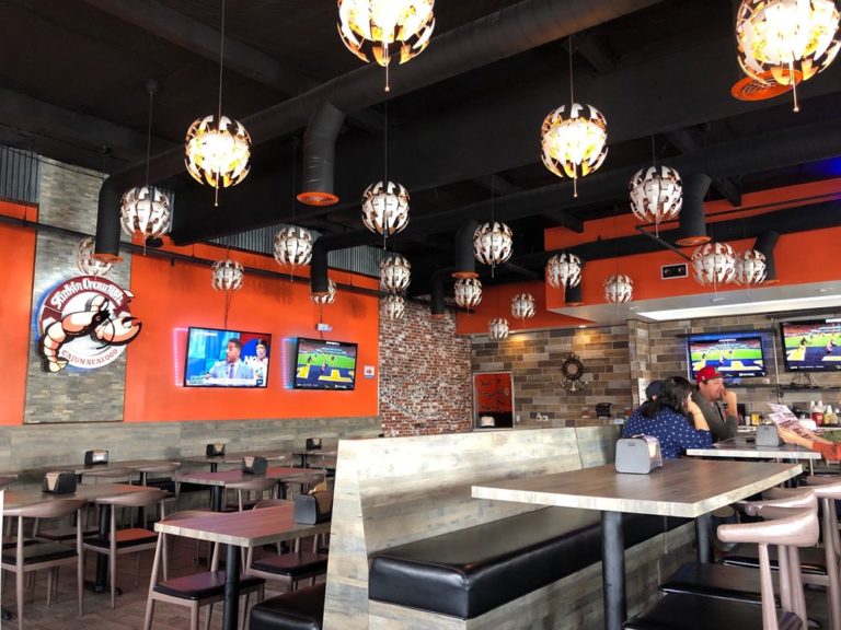 stinkin crawfish north hills north hills 1 768x576