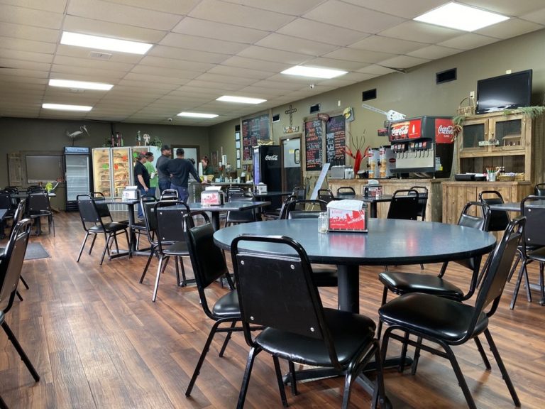 tee waynes gonzales 1 768x576