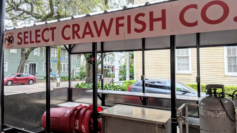 traceys original irish channel bar new orleans 1 768x432