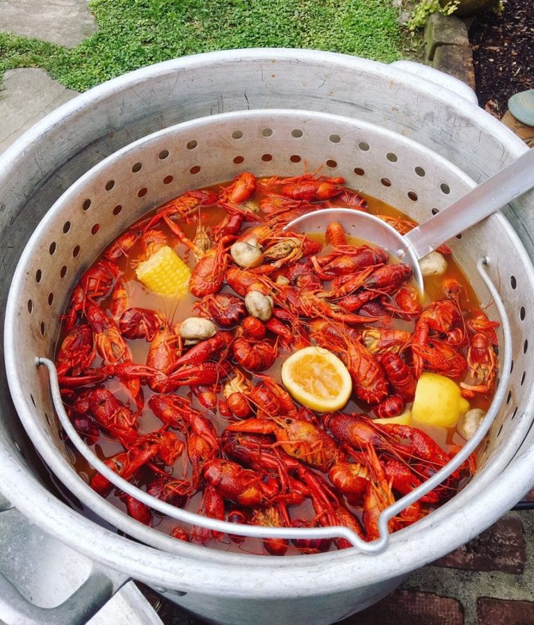 university seafood baton rouge 768x898