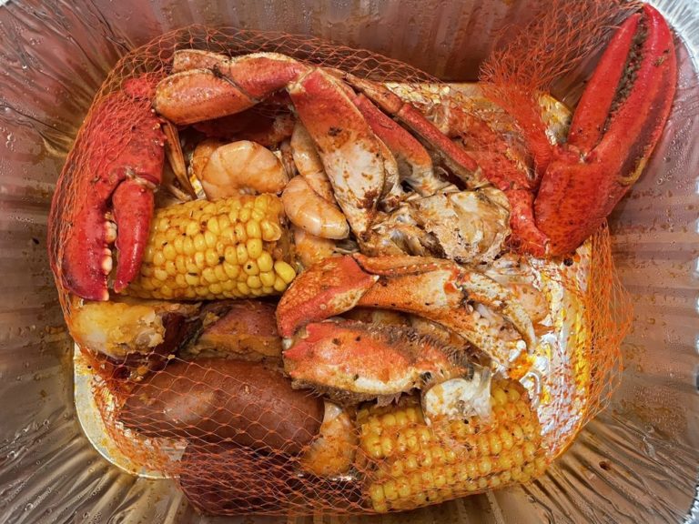 joes crab shack san diego 4 768x576