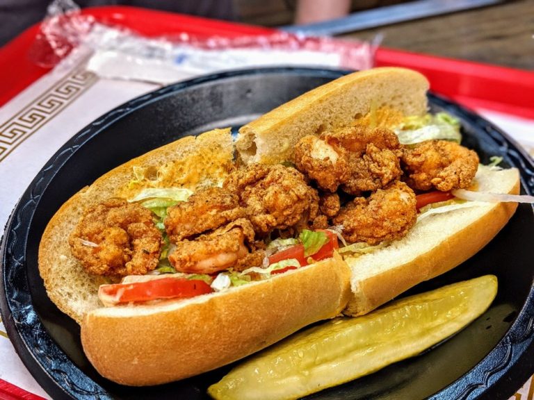 poboys low country seafood market charlotte 2 768x576